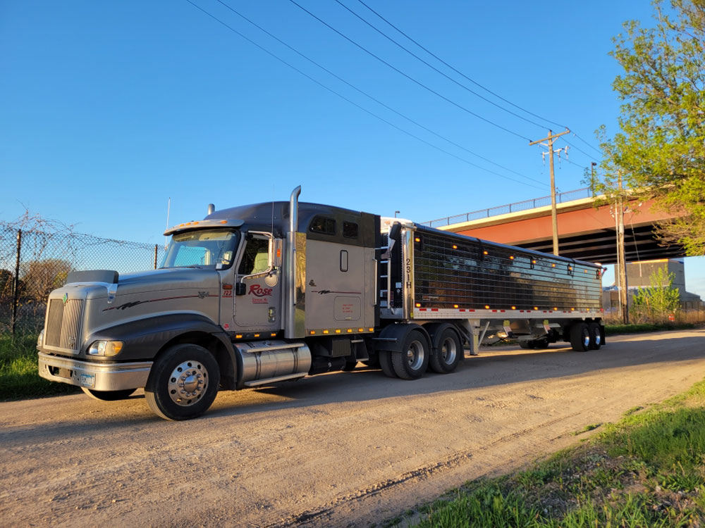 Feed Hauling